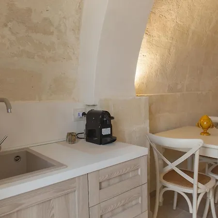 Alojamento de Acomodação e Pequeno-almoço Masseria Ella Pulsano