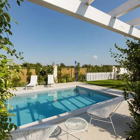 Bed & Breakfast Masseria Ella