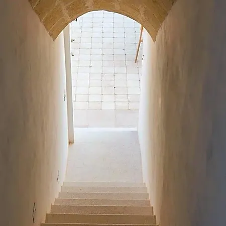 Masseria Ella Bed & Breakfast 4*