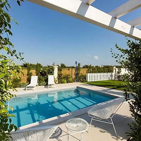Bed & Breakfast Masseria Ella