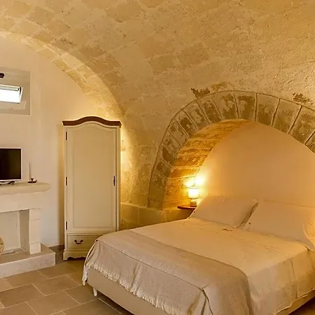 Bed & Breakfast Masseria Ella Pulsano
