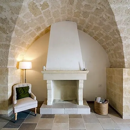 Masseria Ella Bed & Breakfast Pulsano