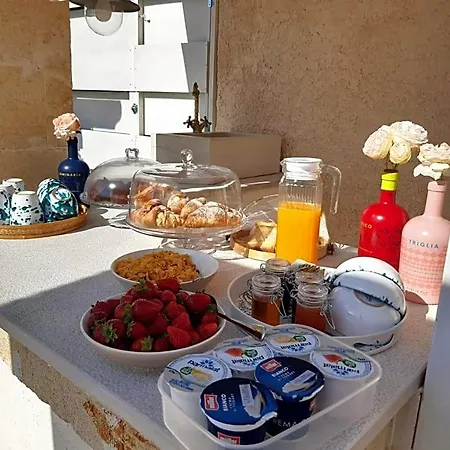 Bed & Breakfast Masseria Ella Pulsano